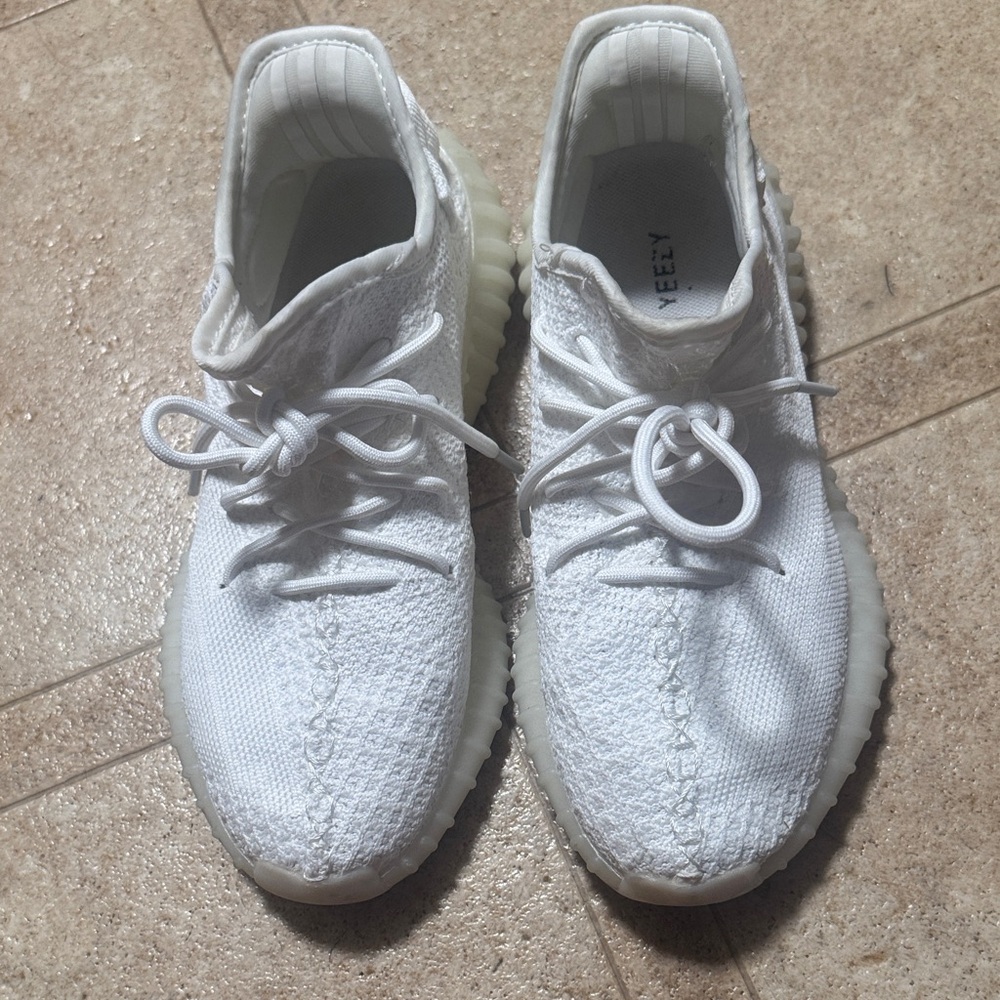 Adidas Yeezy Boost White